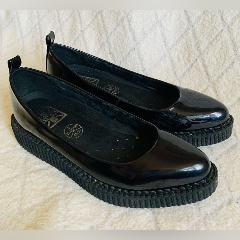 tuk black patent leather shoe vegan hologram pointed ballet creeper EUC black